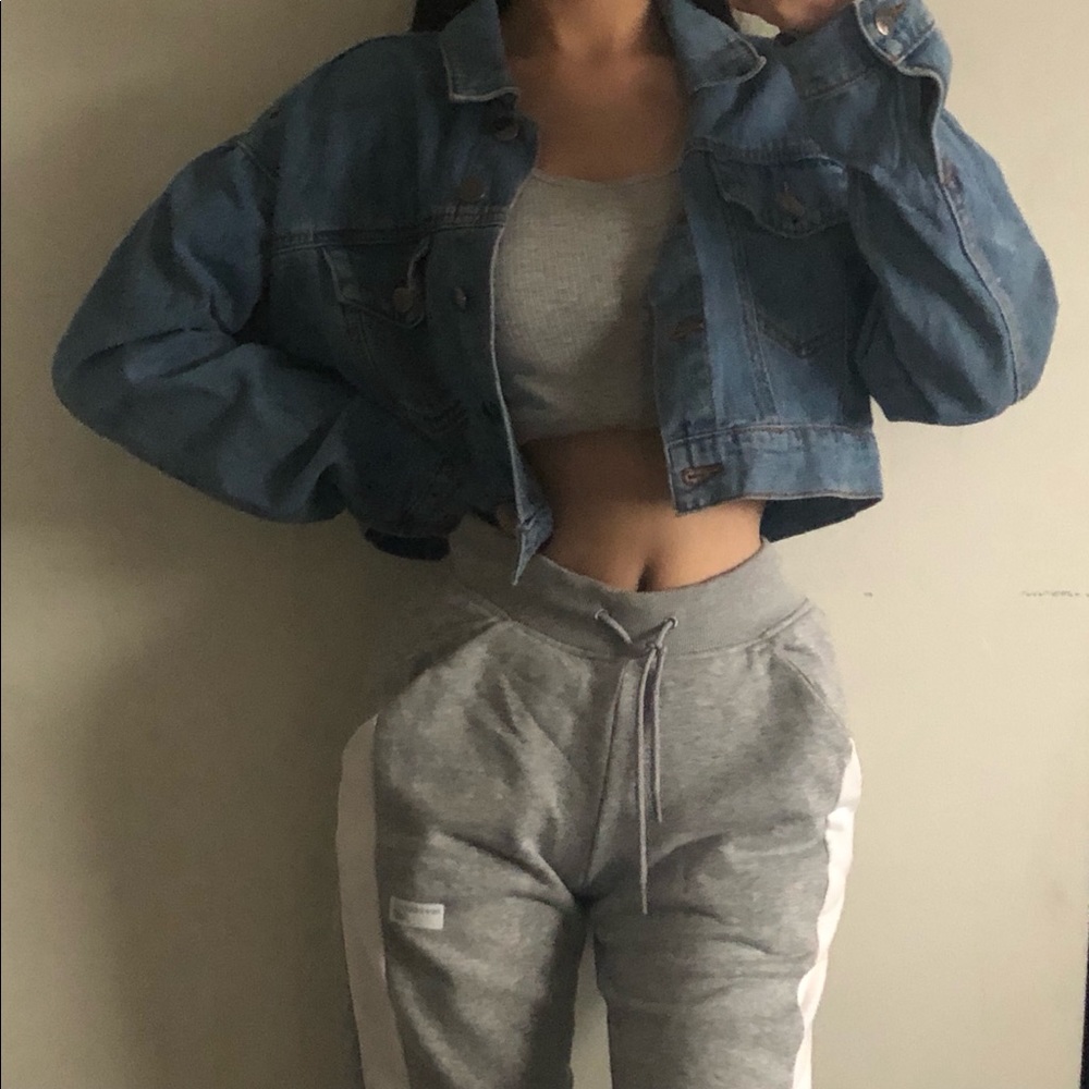 Sold 💚4for$20Forever 21 Cropped Denim Jacket